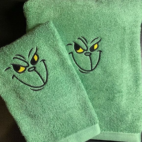 💚🎄BRAND NEW🌟BEST SELLER💚set of GRINCH towels💚 - Picture 2 of 4